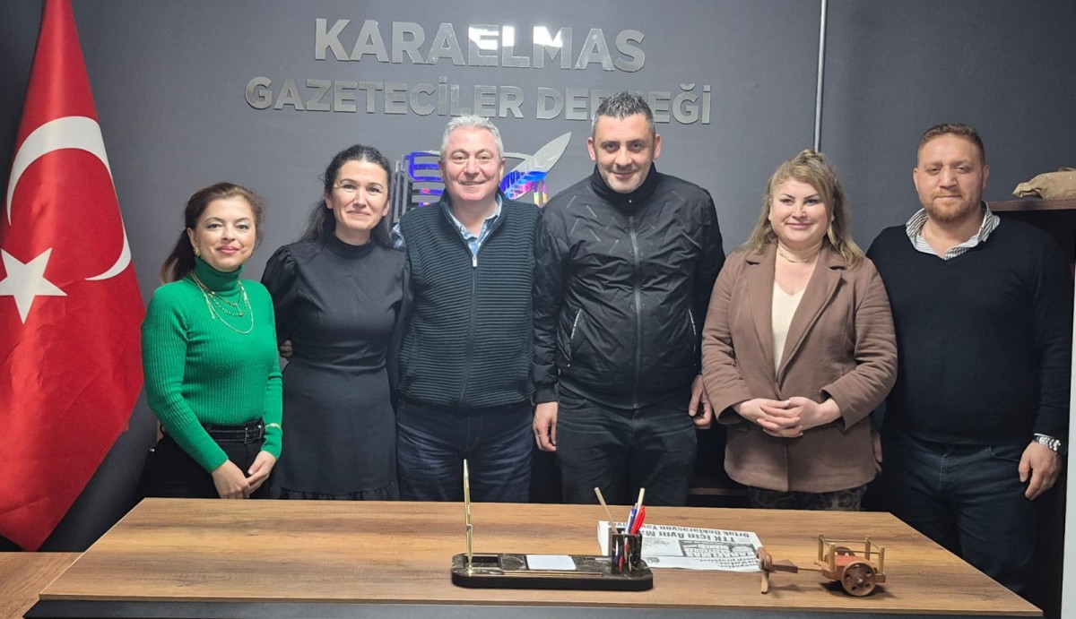 KGD’de bayramlaşma: Meslektaşlar bir araya geldi